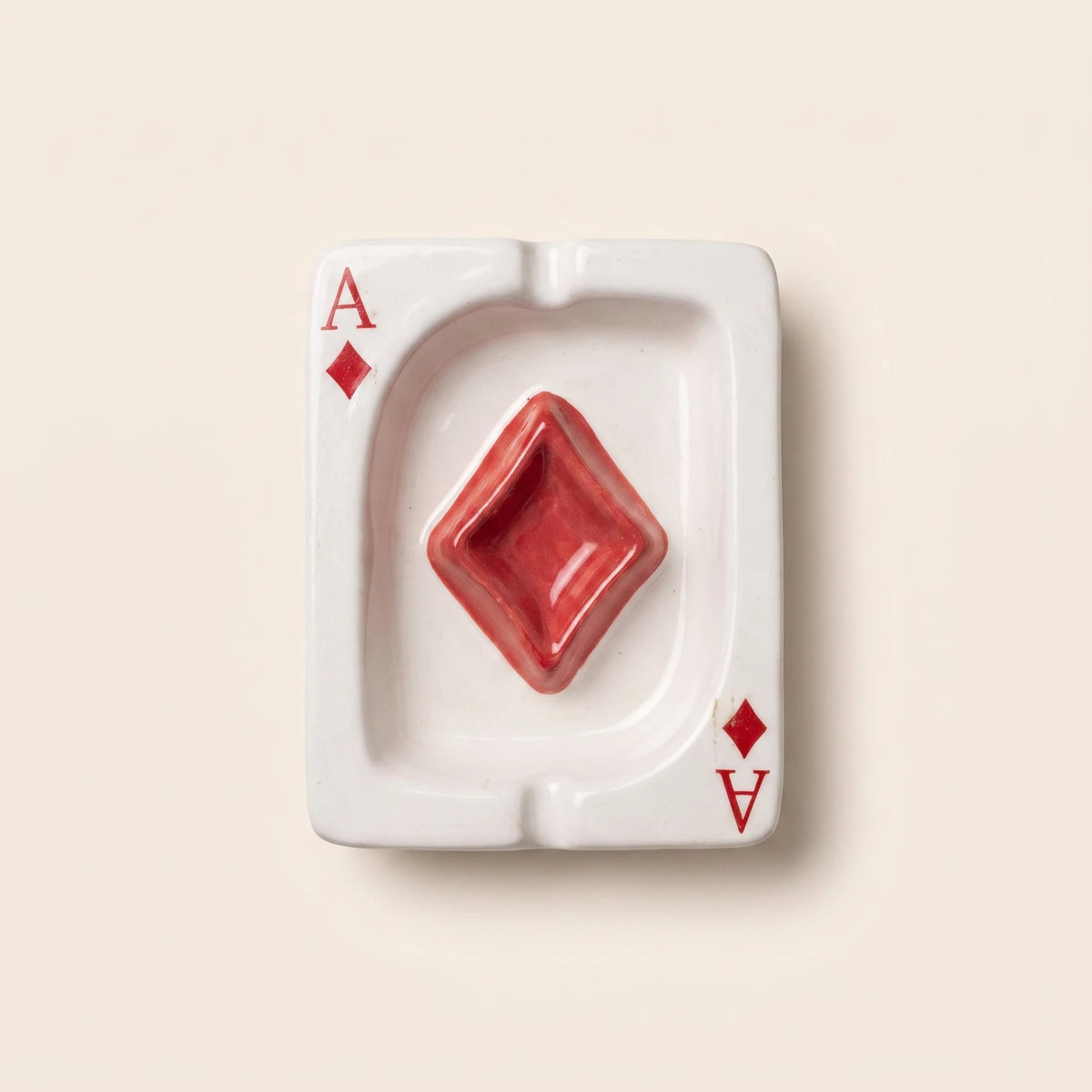 Ace — Diamonds ashtray, top view