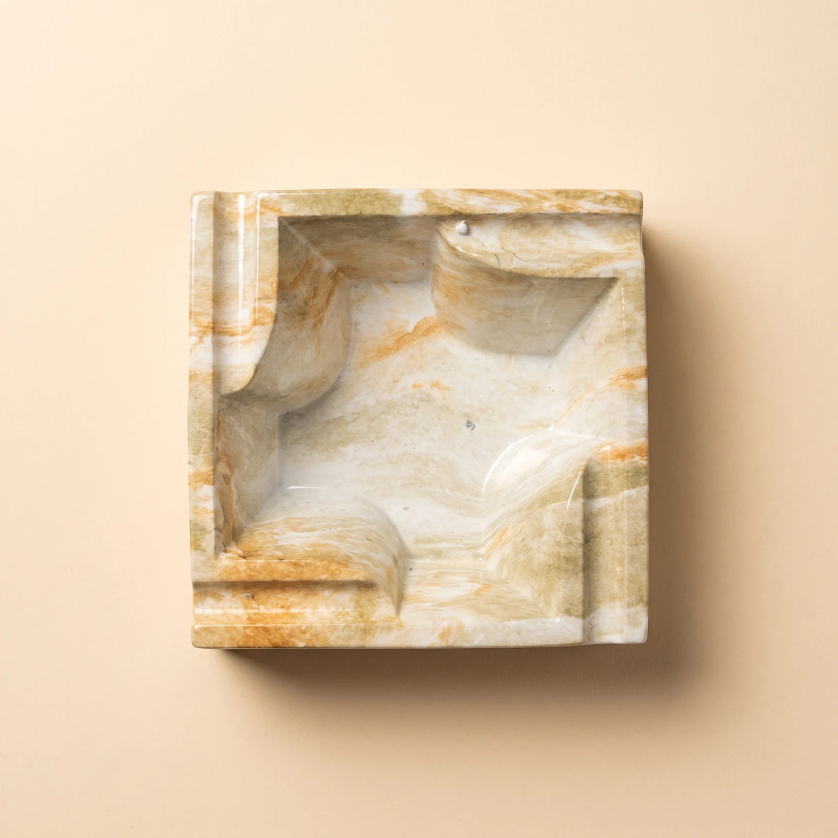 Veil ashtray, top view