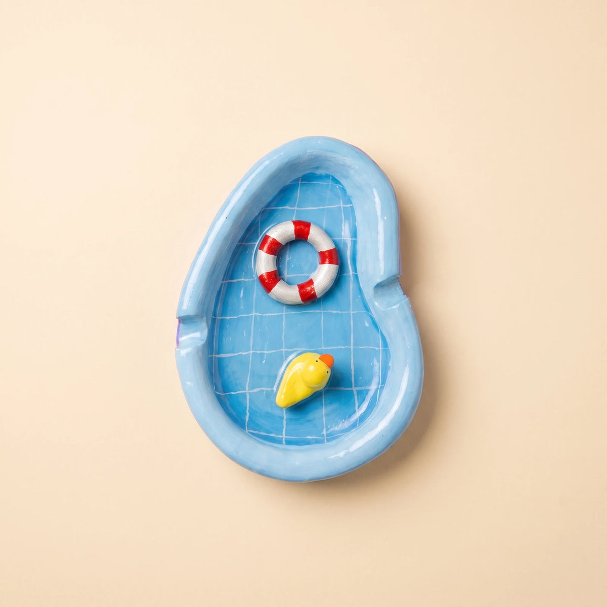 Pool ashtray, top view